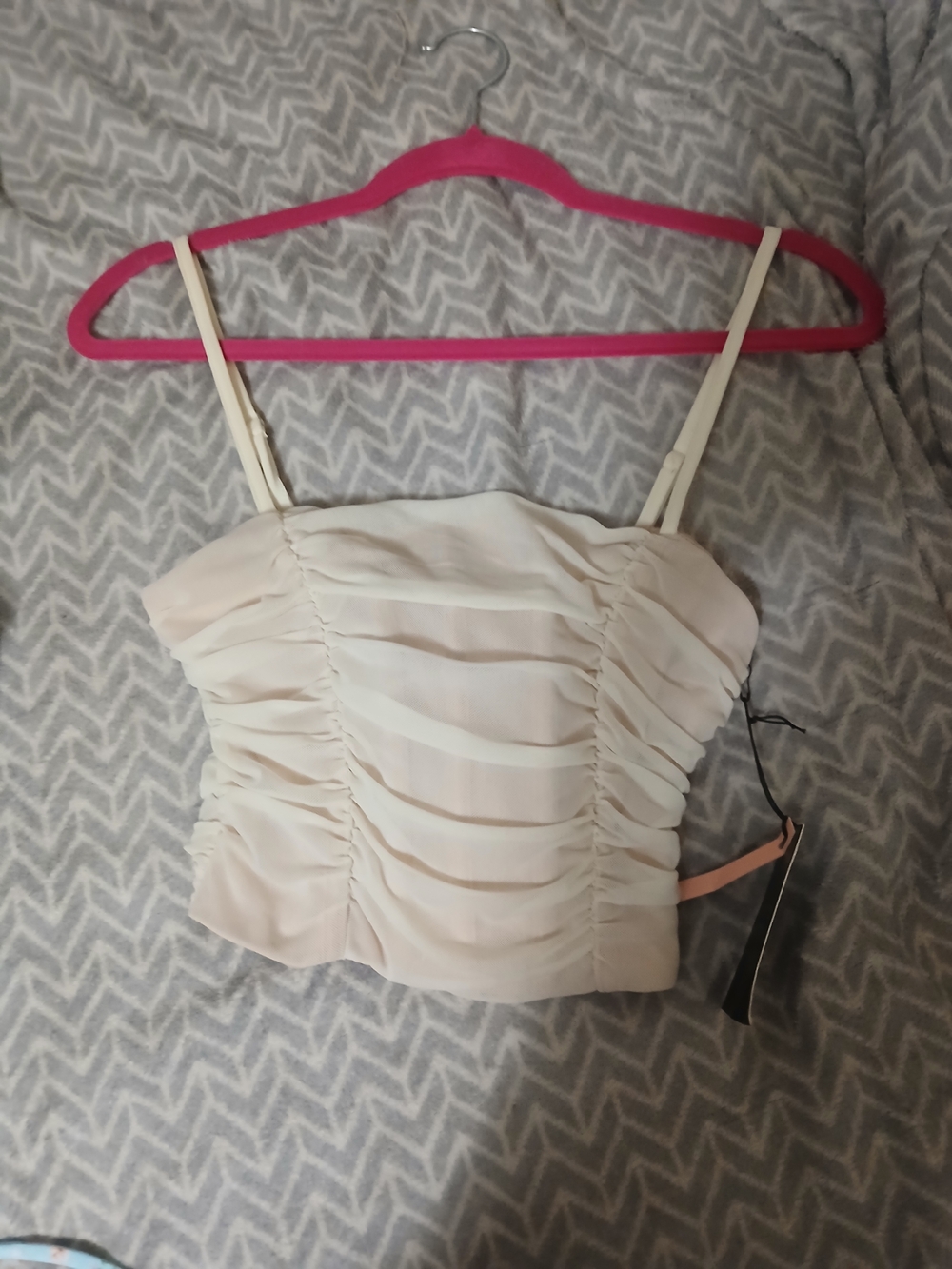 4 Random Tops - Picture 2 of 4